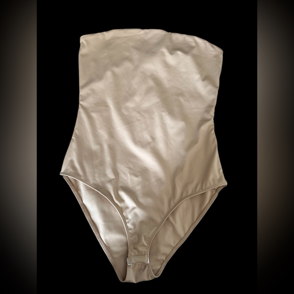 Fashion Nova Nude/Tan Strapless One-Piece Bodysuit - Picture 3 of 5